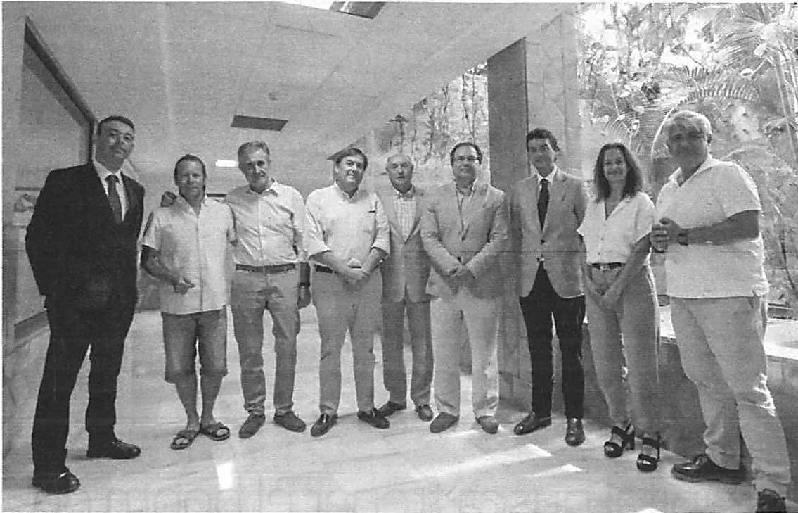 Empresarios turísticos de Granada y la Costa se unen para pedir más promoción