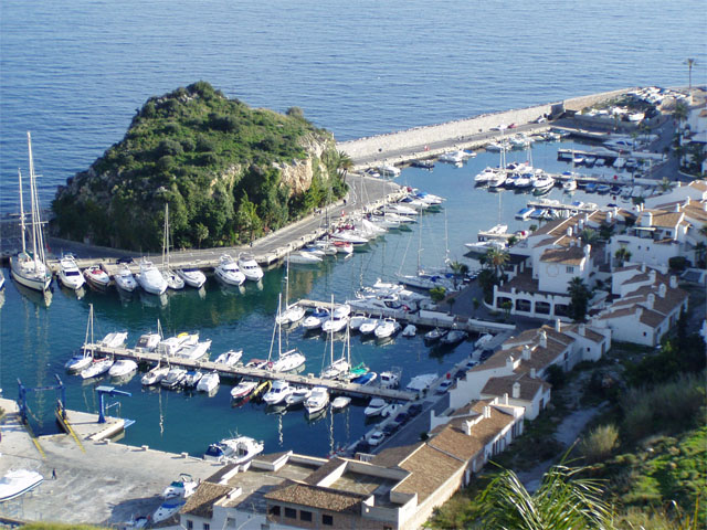 La Plataforma por las Infraestructuras de la Costa Tropical se reúne en octubre para abordar la canalización de la Presa de Rules y la defensa de la playa del litoral granadino