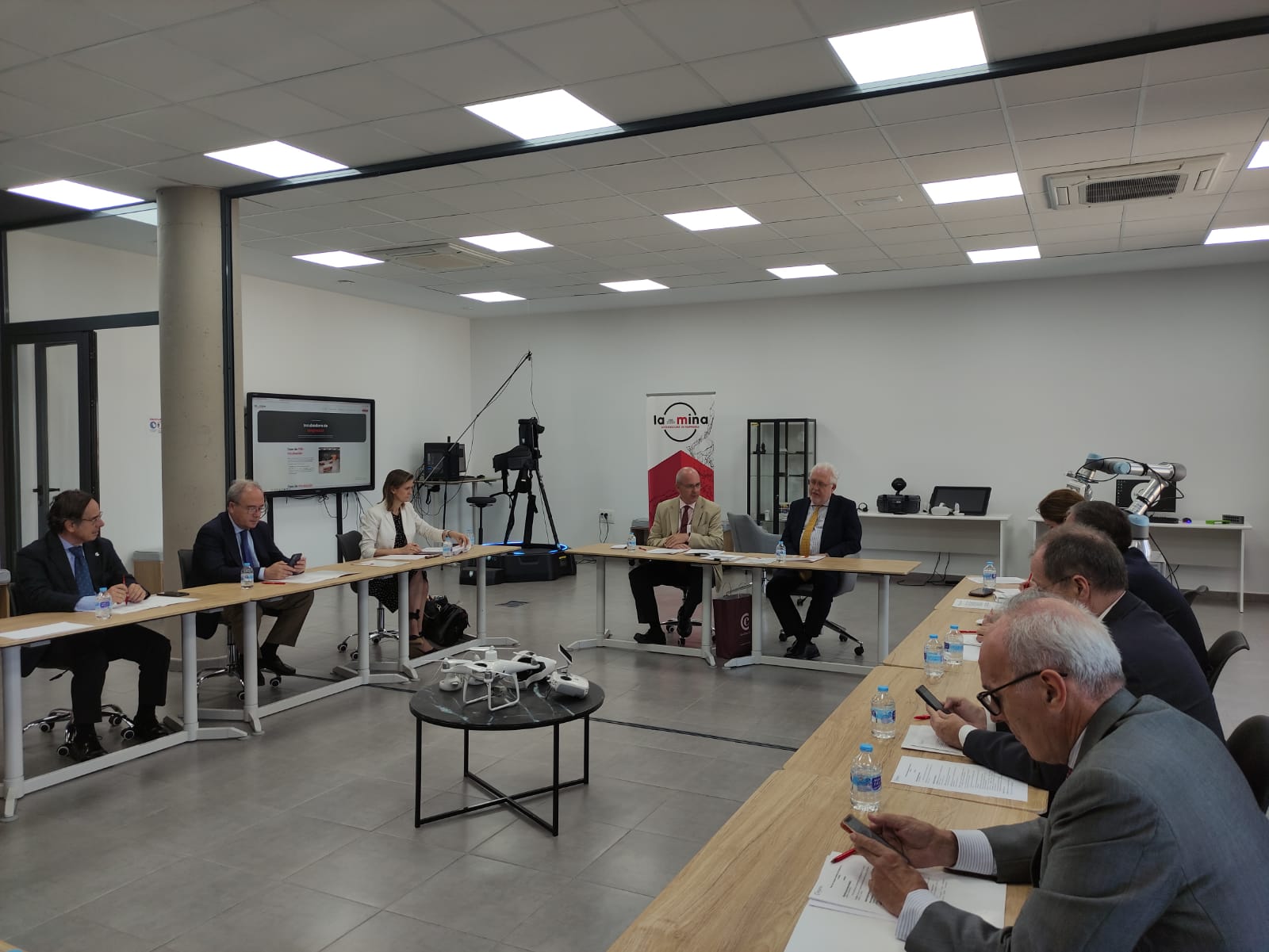 Cámaras de Andalucía ofrecen su cooperación al nuevo Gobierno para impulsar el desarrollo empresarial